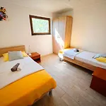 Robinson House Vito Holiday home *